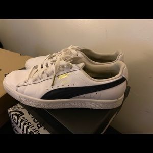 Women’s puma Clyde sneaker